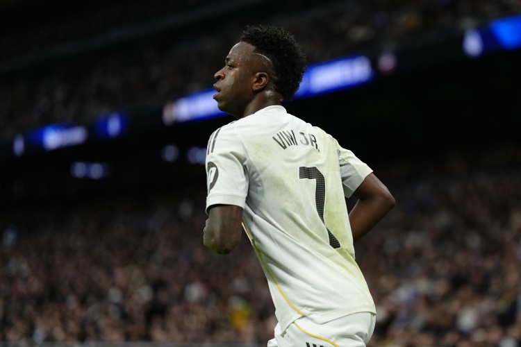 开云体育平台-法尔克：拜仁想签维尼修斯是谣言，可能是球员经纪人在造势